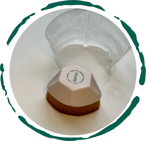 Seamless Foundation Applicator